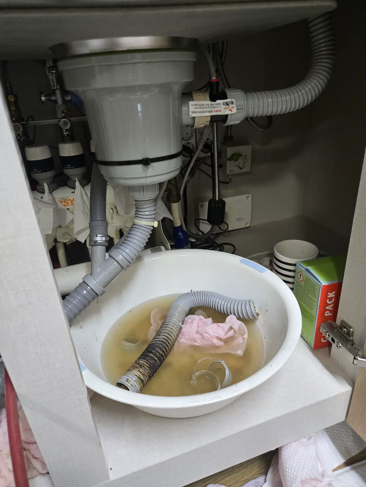 북구 싱크대막힘 배수관 이물질 확인 작업